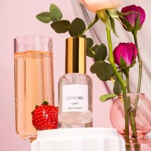 DefineMe Floret Rose Quartz - New in Box 28